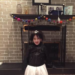 Meet your Posher, Cortney